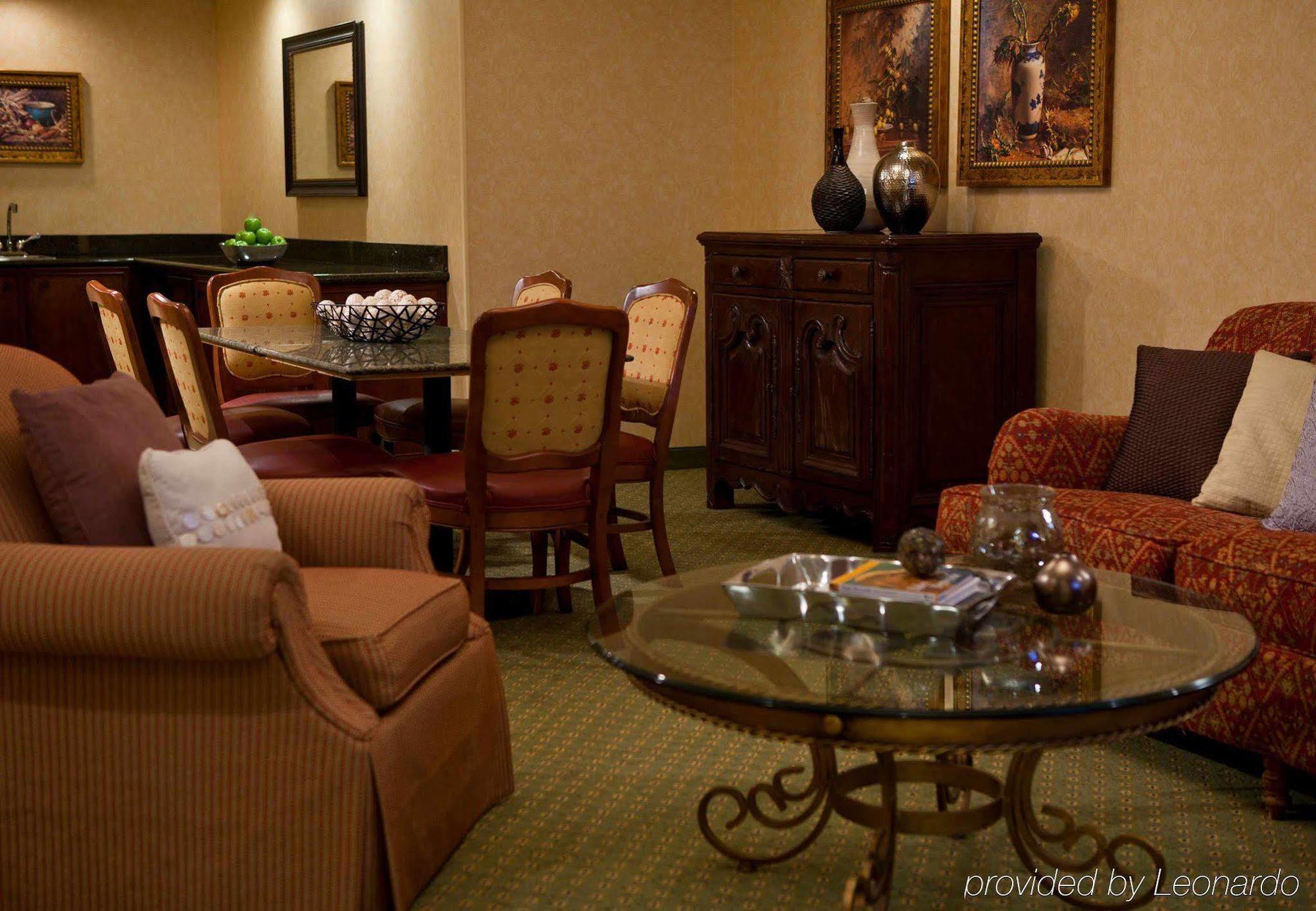 Renaissance Tulsa Hotel & Convention Center Стая снимка
